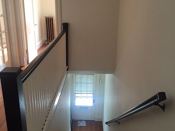 3rd image of 2810 Floyd Ave APT A