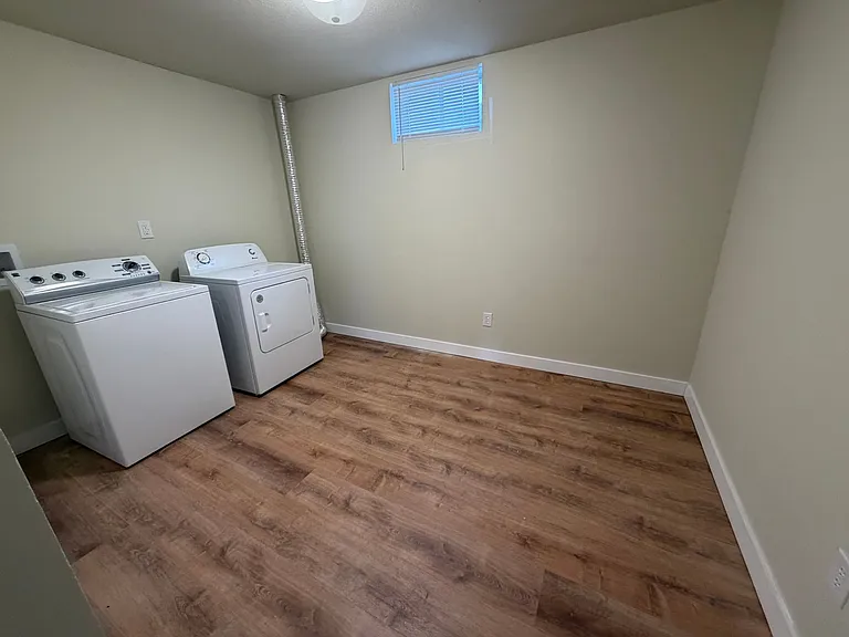 205 N West Blvd — Photo 12