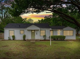 925 Churchill Rd, River Oaks, TX 76114