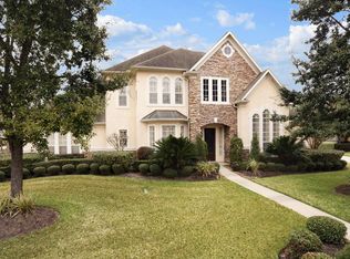 6610 Barrington Gdn, Houston, TX 77069