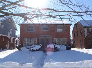 19165 Gainsborough Rd, Detroit, MI 48223