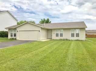 15633 Stonecrest Rd, Roscoe, IL 61080