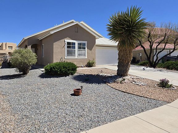 2nd image of 2185 Deer Trail Loop NE