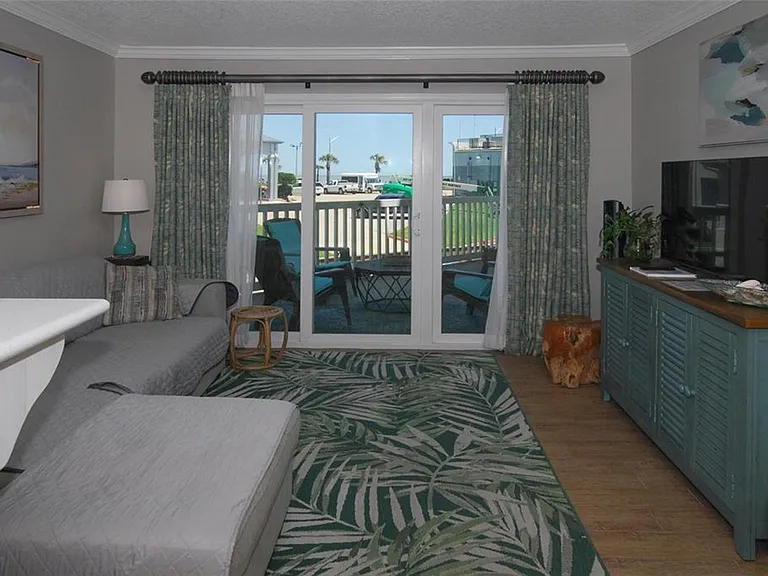 6300 Seawall Blvd #3116 — Photo 5