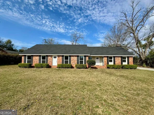 304 Woodridge Rd, Dublin, GA 31021