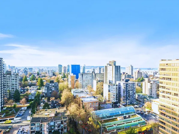 1568 Alberni St #2004, Vancouver, BC V6G 1A5