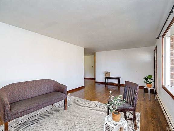 5th image of 5111 Stoneridge Dr