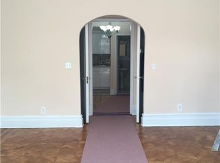 270 Clinton Ave APT 2R, Brooklyn, NY 11205