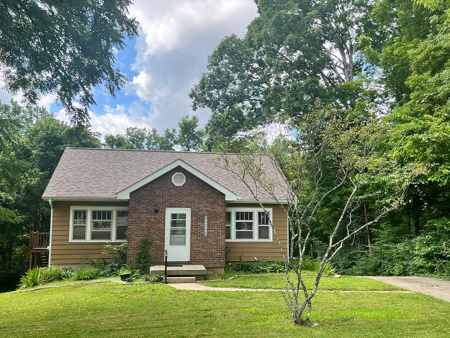 5240 E State Road 46 photo 1
