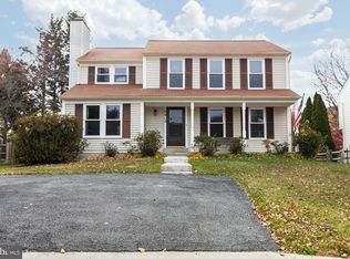 19812 Mayhill Ter, Gaithersburg, MD 20879