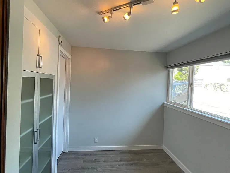 3151 Alki Ave SW #10 — Photo 9