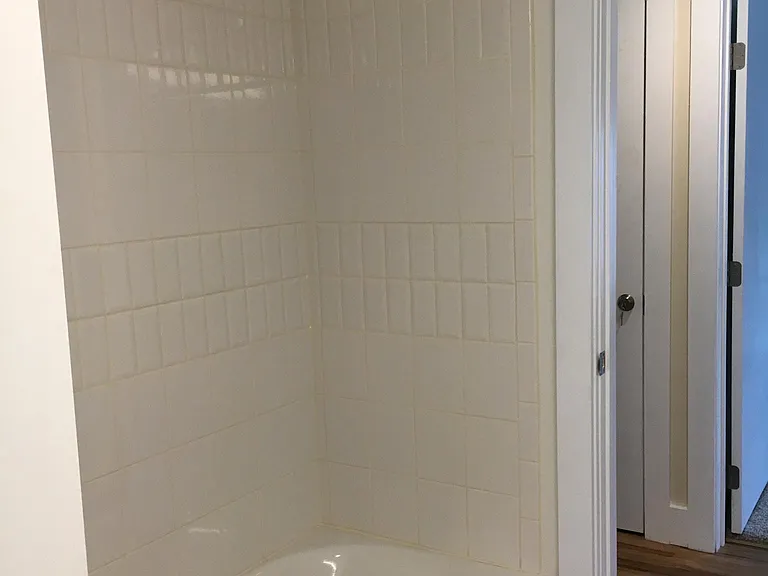 406 Utica St #2 — Photo 7