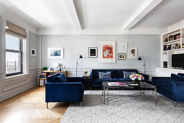 Sold by Sotheby's International Realty | media 1