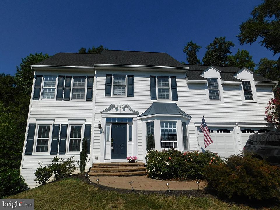 1st image of 805 Winterberry Dr