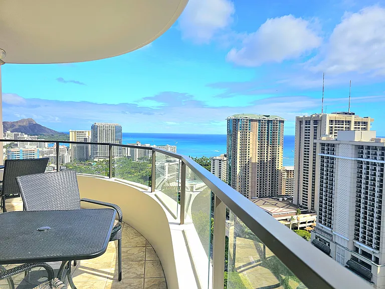 1910 Ala Moana Blvd #36A — Photo 2