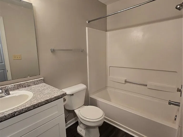 267-1 Waterdown Dr — Photo 16