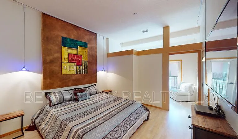 101 Palm Harbor Pkwy — Photo 1