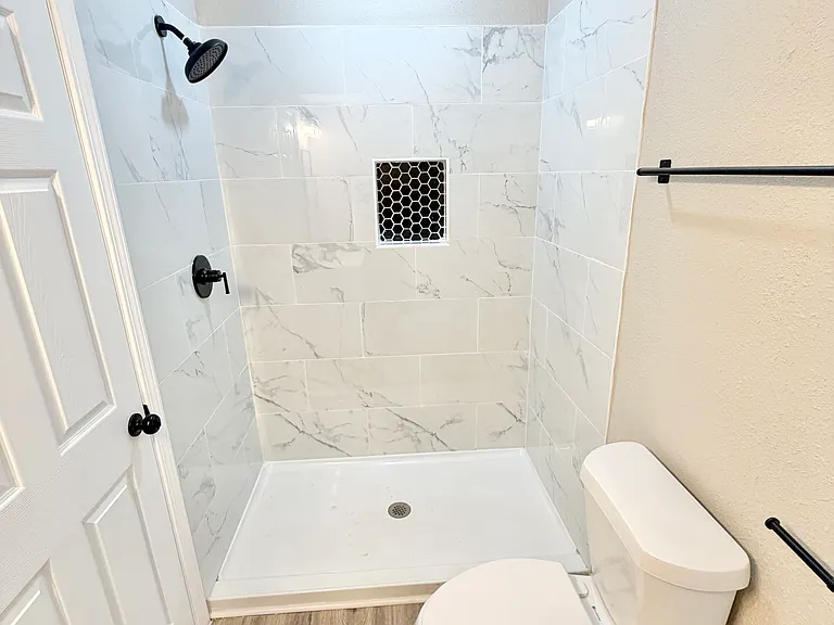 310 N Gevers St — Photo 10