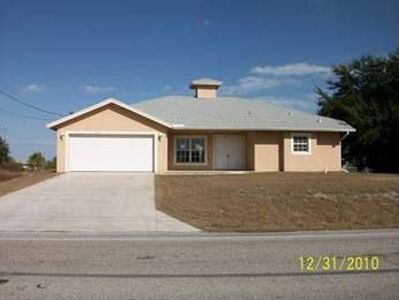 3918 8th St SW, Lehigh Acres, FL, 33971
