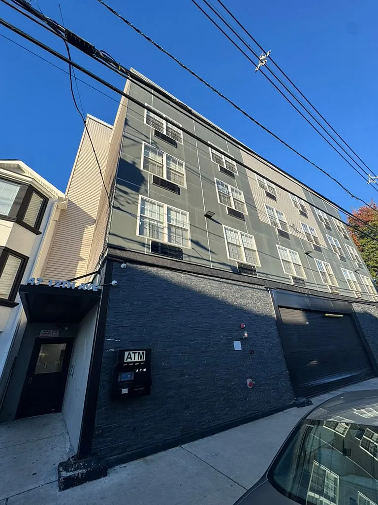 47 12th Ave — Photo 1