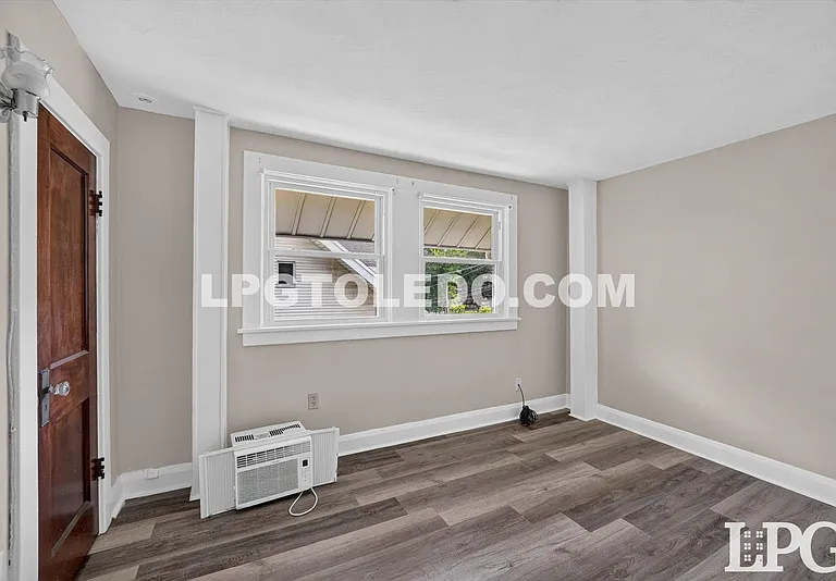 3822 Lockwood Ave — Photo 21