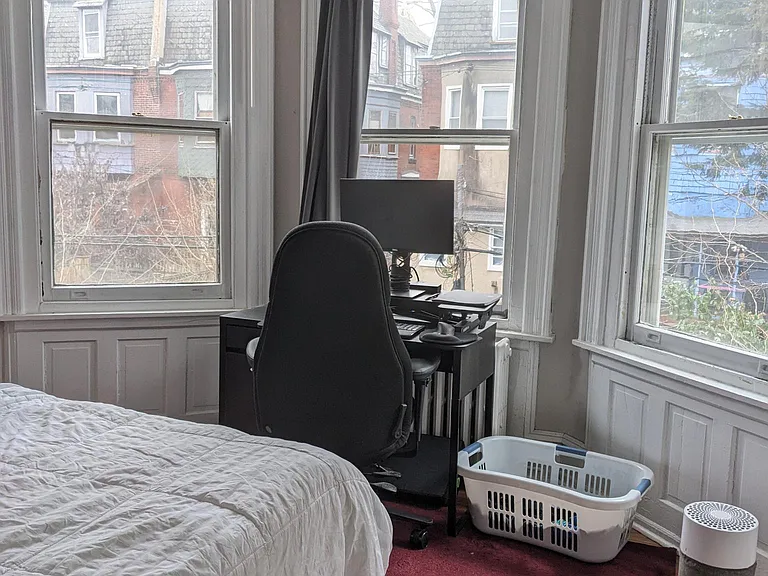 4740 Hazel Ave #2R — Photo 9