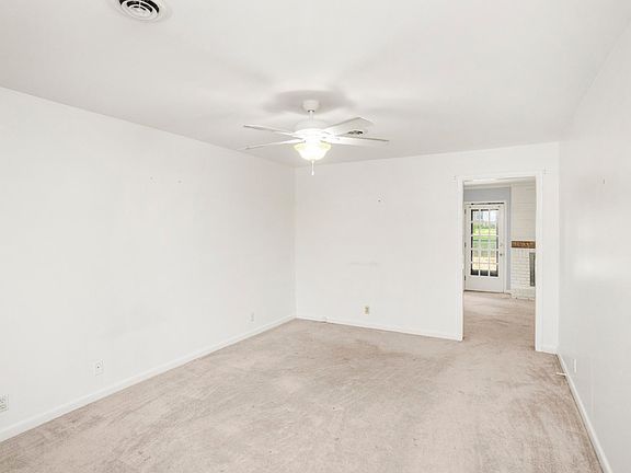 5th image of 113 Woodyside Dr