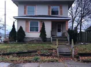 1803 Maplewood Ave #1, Lansing, MI 48910