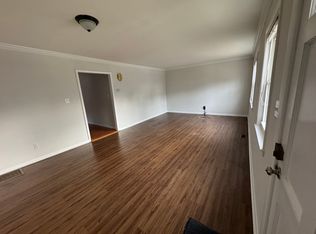 136 Prospect St, Midland Park, NJ 07432