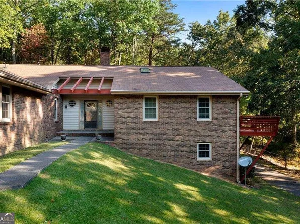 285 Holly Springs Rd NE, White, GA 30184