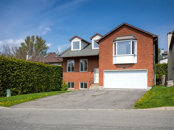 6533 Richer Dr, Ottawa, ON K1C 4M7