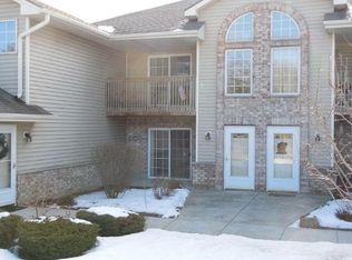 3016 Meyer Ct, Racine, WI 53406