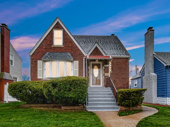 2138 Stanton Ave, Whiting, IN 46394