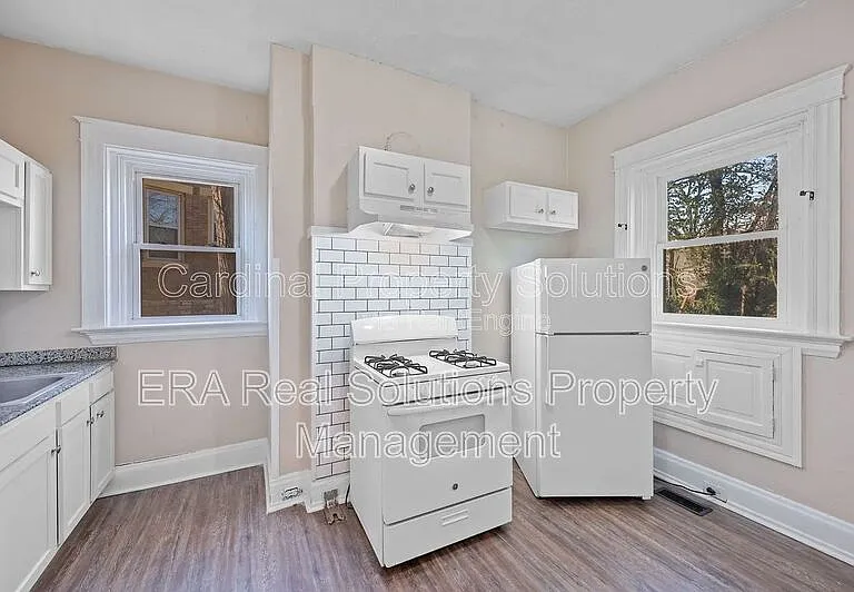 816 Windham Ave #1 — Photo 3