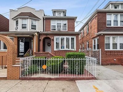 1052 E 42nd St, Brooklyn, NY, 11210