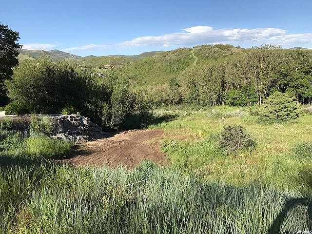 1st image of 696 N Freeze Creek Cir