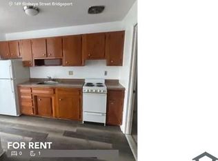 169 Birdseye St #C2, Bridgeport, CT 06604