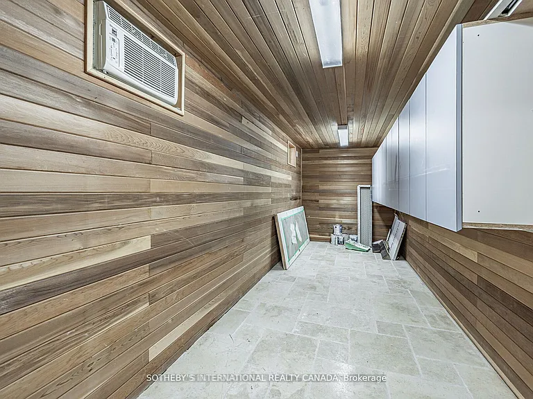 942 Fletcher Valley Cres #BSMNT — Photo 11