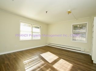 25 Richmond Rd #201, San Anselmo, CA 94960