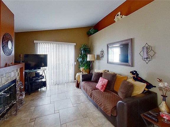 4th image of 24668 Morningstar Dr