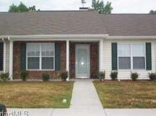 203 Chesapeake Ln #89, Archdale, NC 27263