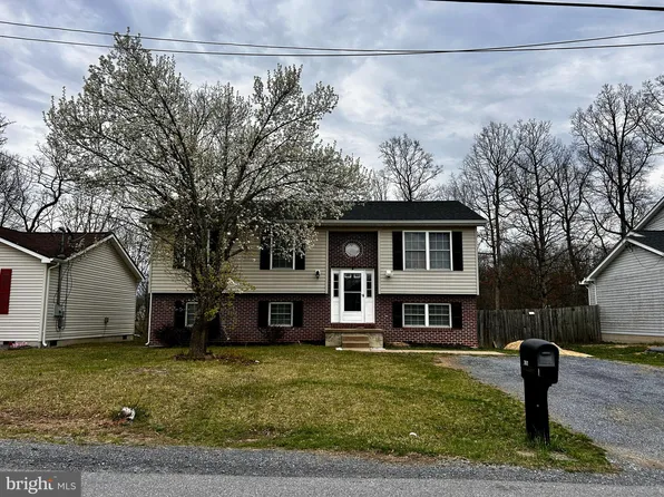 257 Idyllwood Dr, Inwood, WV 25428