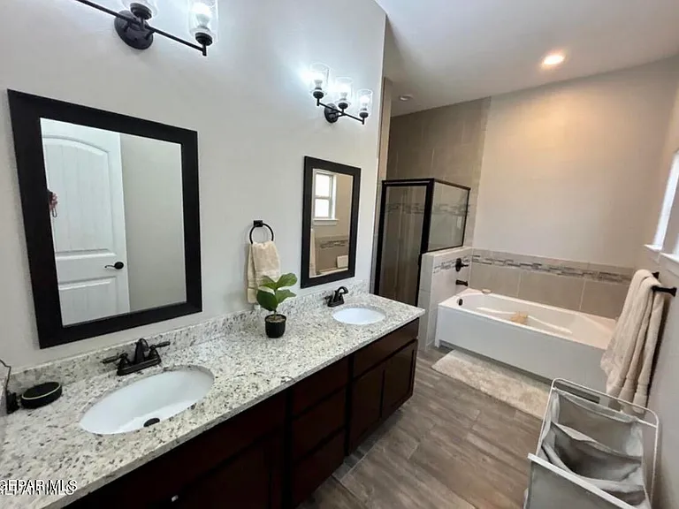 14190 Peyton Edwards Ave — Photo 22