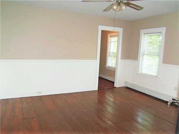 5th image of 123 Pine Hill Ave #125