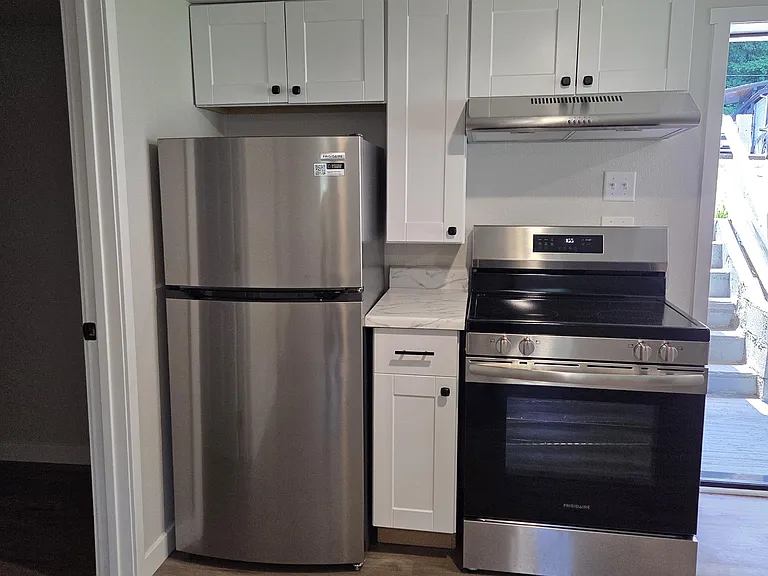 16405 Maple Valley Hwy #A2 — Photo 3