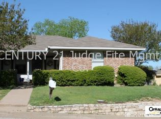 1104 Curtis Dr, Weatherford, TX 76086