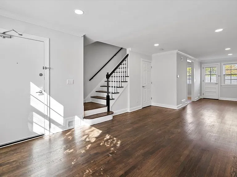 Towne Gardens Townhomes — Photo 47