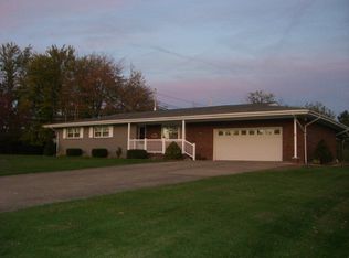 11090 Cervone Dr, Meadville, PA 16335