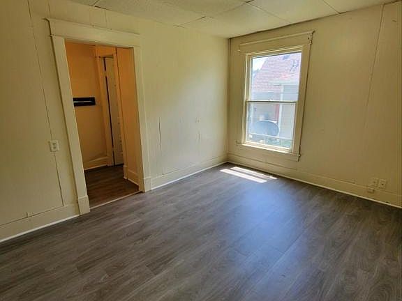 4th image of 1040 S Courtland Ave