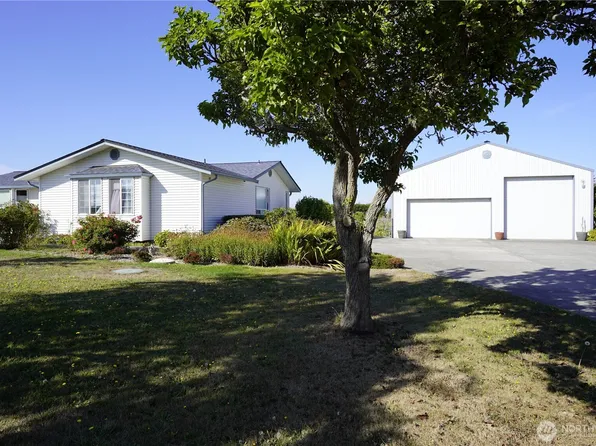 32 Majesty Way, Port Angeles, WA 98362